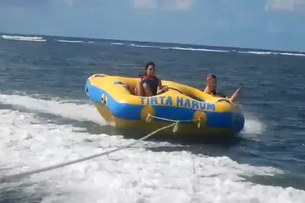 Rolling Donut Boat