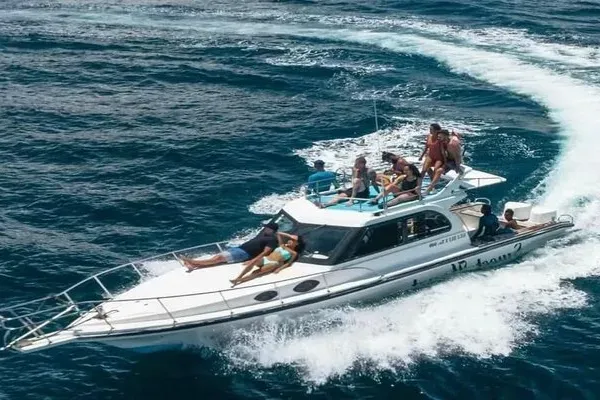 Private Speed Boat
