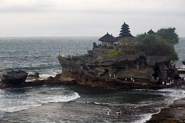 Tanah Lot Temple