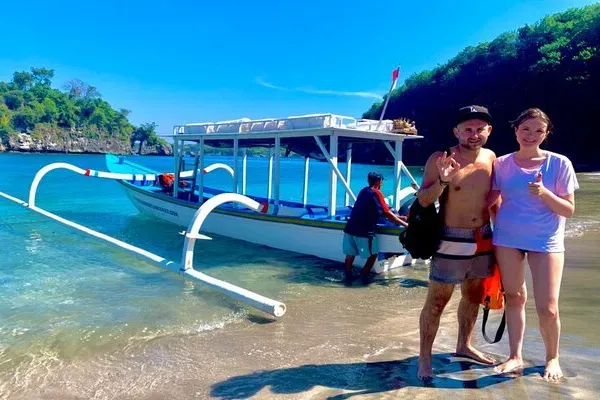 Snorkeling Boat